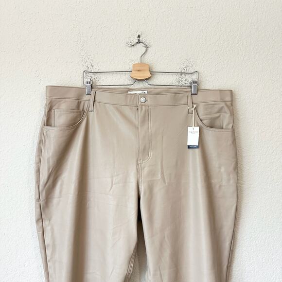 ABERCROMBIE & FITCH The 90s Straight Pants Beige Vegan Leather NWT - Picture 4 of 15